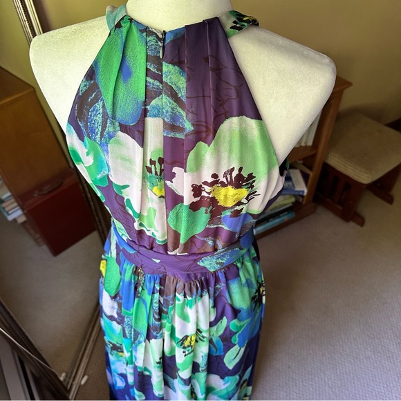 Eliza J Sleeveless Shirred Halter Floral Maxi Dress size 6 - Picture 3 of 12